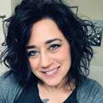Profile Picture of Renee Devries (@rensmiles) on Instagram