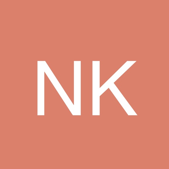 Profile Picture of Neelam Kumari (@neelam177001) on Poshmark