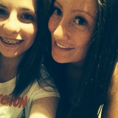 Profile Picture of Ashleigh Connor (@ashconnor99) on Twitter