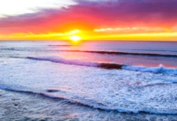 Profile Picture of Lizzy Handen (@lizzyhanden) on Poshmark