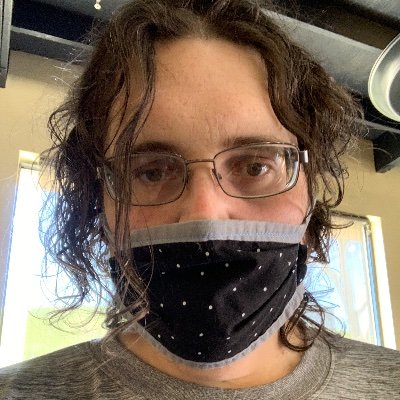 Profile Picture of Travis Tucker (@PageAndScreen) on Twitter