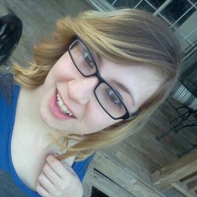 Profile Picture of Lilly Anne Phillips (@Lillyanne363) on Twitter