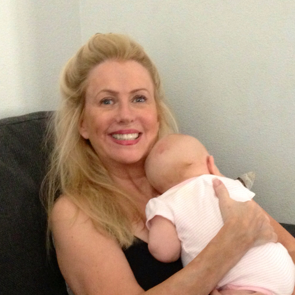 Becky Spirer - Poshmark Profile Picture of Becky Spirer (@glamma54) on Poshmark