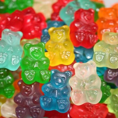 Profile Picture of Symone Sutton (@iluvme4eva) on Twitter