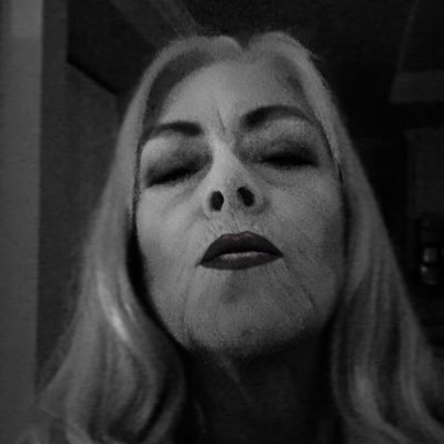 Profile Picture of Paula Craig (@chubbs1800) on Twitter