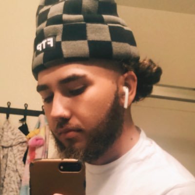Profile Picture of Chris Bones (@wristopherbones) on Twitter