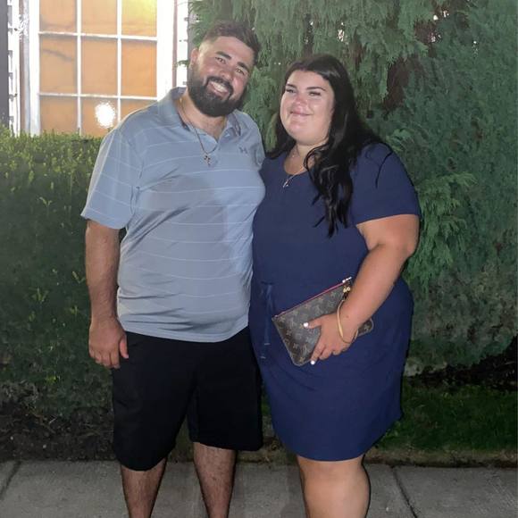 Miranda Cassano - Poshmark Profile Picture of Miranda Cassano (@mirandacassano) on Poshmark