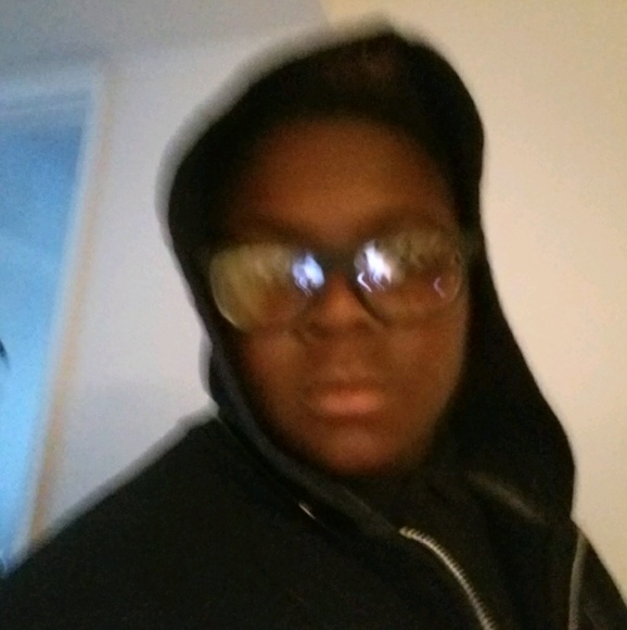 Profile Picture of George Stubbs (@georgestubbsjr2) on Poshmark