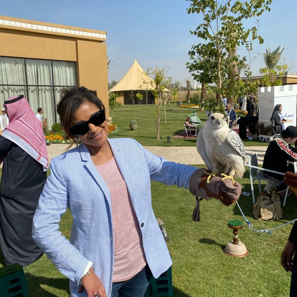 Profile Picture of Lanier Robertson (@lanierrob) on Poshmark