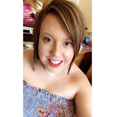 Profile Picture of Jasmine Parr (@jazzyparr_) on Twitter