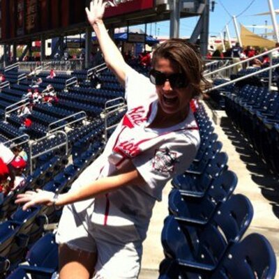 Profile Picture of Michele Burgess (@ToxSciBaseball) on Twitter