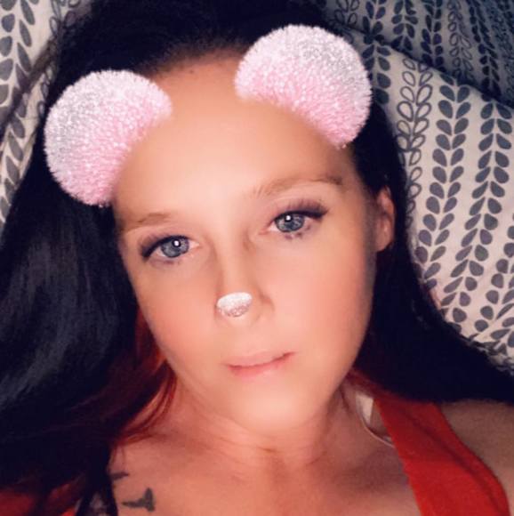 Profile Picture of Jamie Scee (@ryen0113) on Poshmark