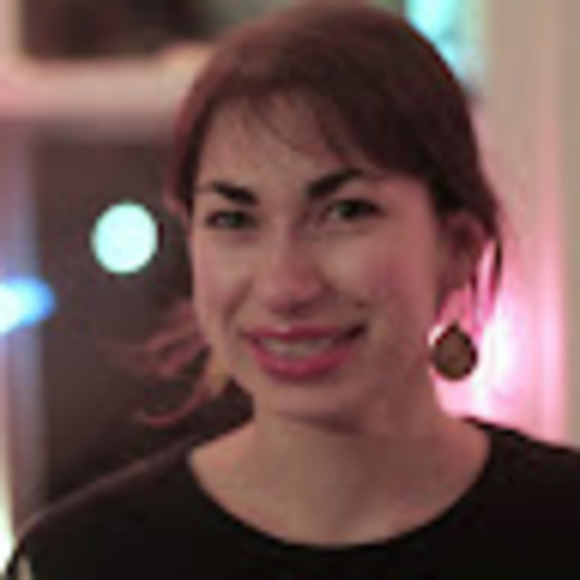 Profile Picture of Katie Mancher (@k_mancher) on Poshmark