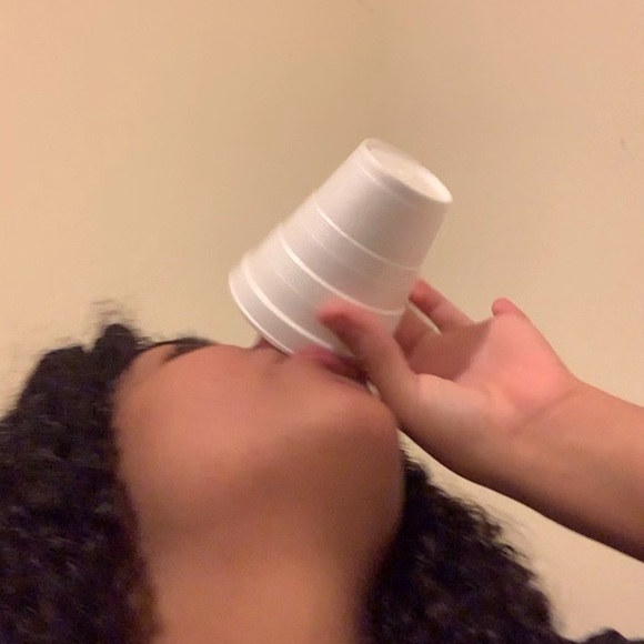 Profile Picture of Rosalea Giambanco (@rosalea66) on Poshmark