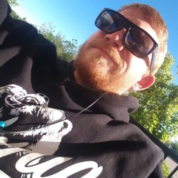 Jeffery Brewster - Poshmark Profile Picture of Jeffery Brewster (@jefferybrews703) on Poshmark