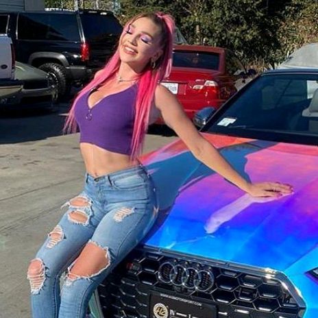 Profile Picture of cathérine Helmus (@catherinehelmus) on Tiktok