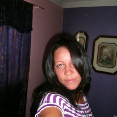 Profile Picture of CORINA VELASQUEZ (@VICMARI7) on Twitter