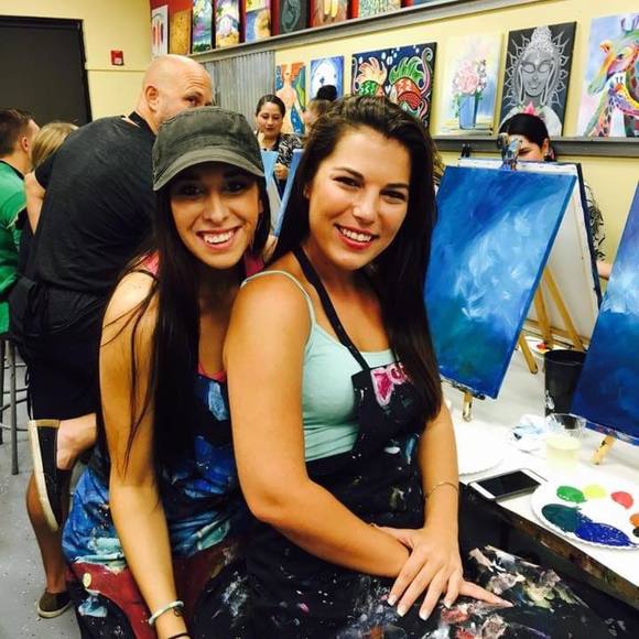 Profile Picture of Amanda Overholt (@amandaoverholt) on Poshmark