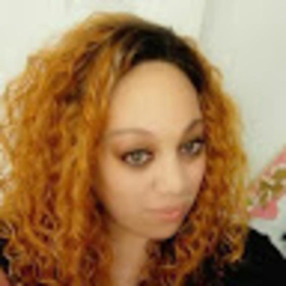 Kelsey Berhost - Poshmark Profile Picture of Kelsey Berhost (@kiki19904ever85) on Poshmark