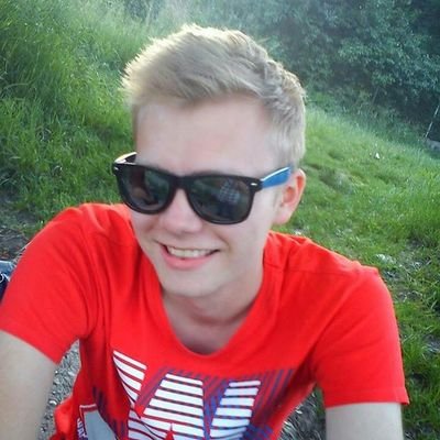 Profile Picture of ANdreW (@AdrianHatala) on Twitter