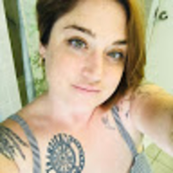 Profile Picture of Atrielle Faloney (@atrielle33) on Poshmark