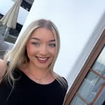 Profile Picture of Holly Blant (@holly.blant) on Facebook