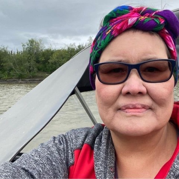 Profile Picture of Michelle Gruben (@grubengordon) on Poshmark