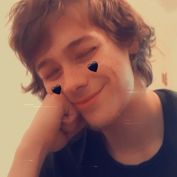 Profile Picture of Bryson Daniel (@bobjackson6661) on Poshmark