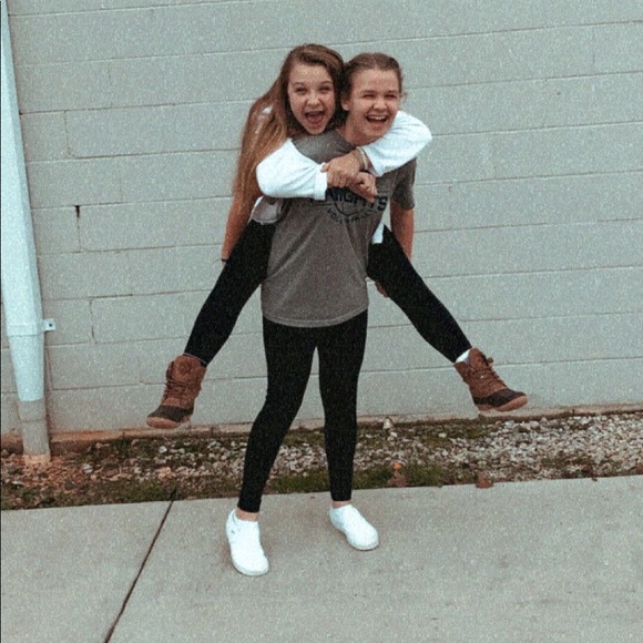 Profile Picture of Grace Picklesimer (@gracehpicke) on Poshmark