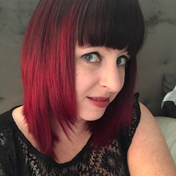 Profile Picture of Lea Taliercio (@ltaliercio) on Poshmark