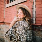 Profile Picture of Emily Myers (@emilymyersmusic) on Instagram