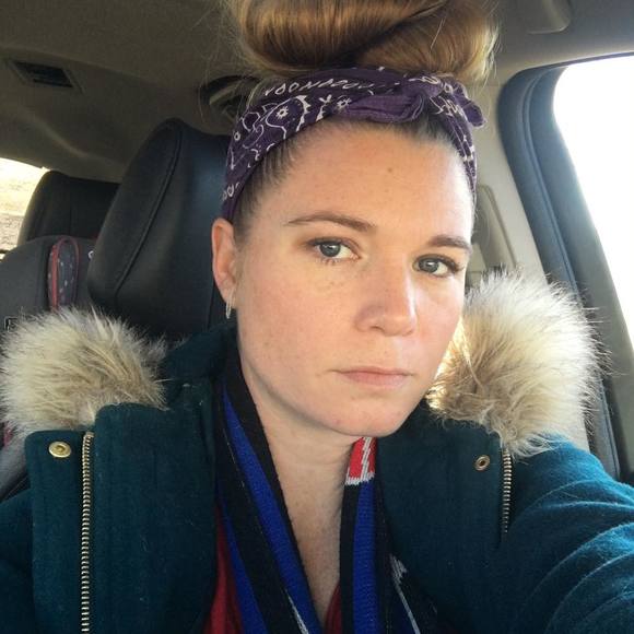 Profile Picture of Karrisa Reinier (@karrisareinier) on Poshmark