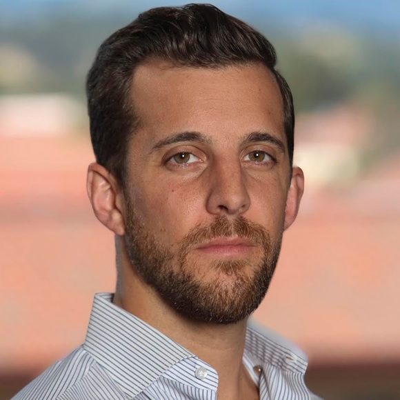 Profile Picture of Nick Berardo (@nickberardo) on Poshmark