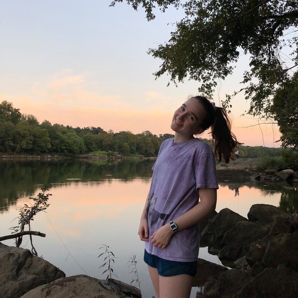 Profile Picture of Julia Timpane (@jtimpane) on Poshmark