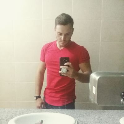 Profile Picture of Daniel Loza (@Daniel99loza) on Twitter