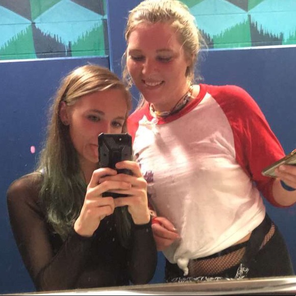 Profile Picture of Brianna Purdy (@purdyb99) on Poshmark