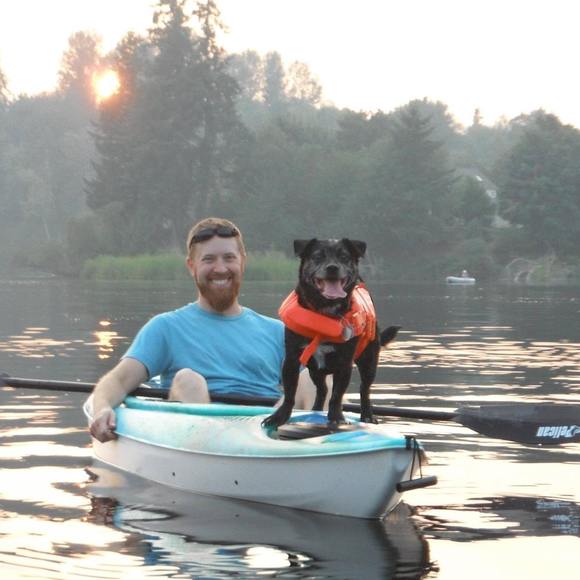 Profile Picture of Eric Haugland (@haugy) on Poshmark