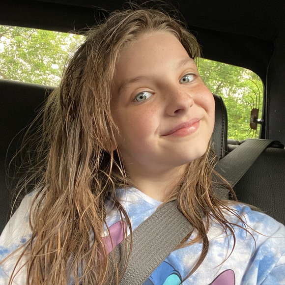 Mckenzie Jordan - Poshmark Profile Picture of Mckenzie Jordan (@mckenziejord983) on Poshmark