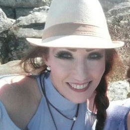 Profile Picture of tami l teague (@TamiTeague) on Twitter