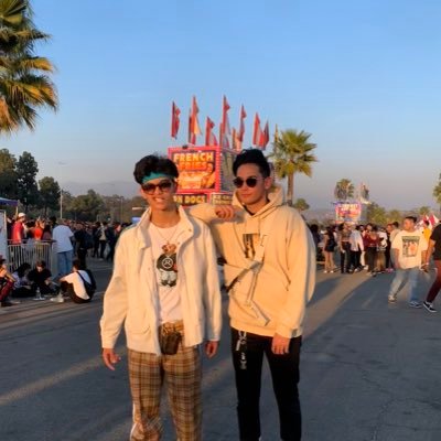 Profile Picture of Andrew (f)ishmael (@miscellane_ish) on Twitter