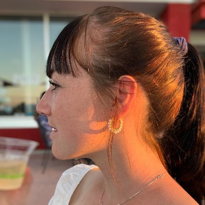 Profile Picture of Emma Burger (@Pam_Burger) on Twitter