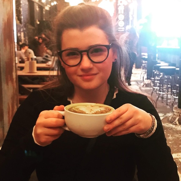 Danielle Paglia - Poshmark Profile Picture of Danielle Paglia (@daniellem751) on Poshmark