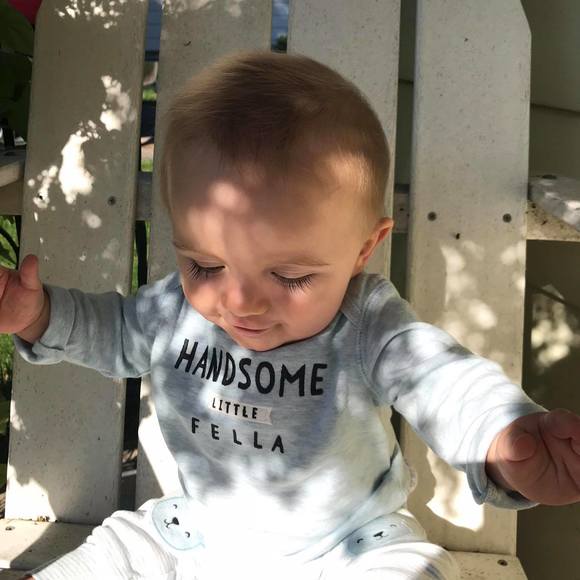 Profile Picture of Kevin becky Devries (@kevbeck) on Poshmark
