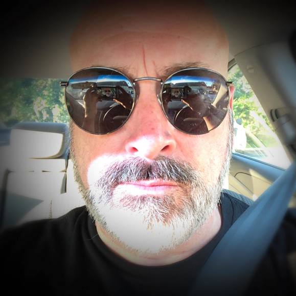 Profile Picture of John Gallagher (@jfsgallagher) on Poshmark