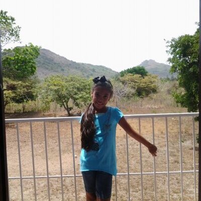 Profile Picture of Jillian De Leon 3 (@de_jillian) on Twitter