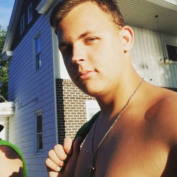 Profile Picture of John Shingara (@johnshingara3) on Poshmark