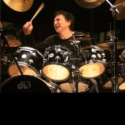 Profile Picture of Terry Bozzio (@TerryBozzioDRUM) on Twitter