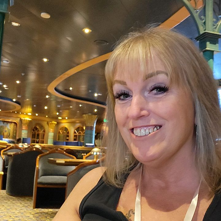 Profile Picture of Sandy (@cassandralemons73) on Tiktok