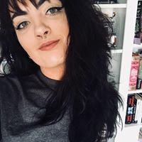 Profile Picture of Danielle Skillings (@dallbeezy) on Pinterest
