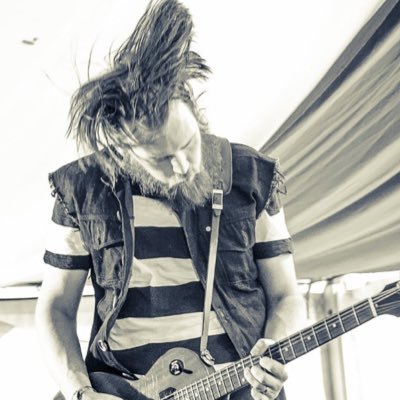 Profile Picture of Daniel Baker (@skelegog) on Twitter